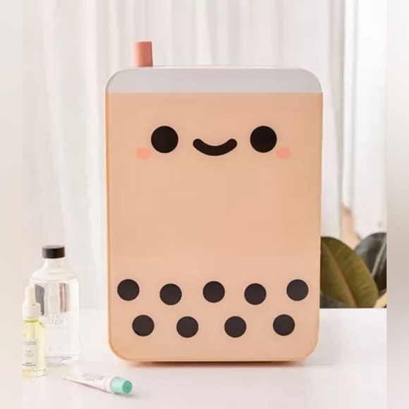 Smoko Pearl Boba Milk Tea Beauty Skincare Mini Travel Refrigerator - 4L - Picture 2 of 4